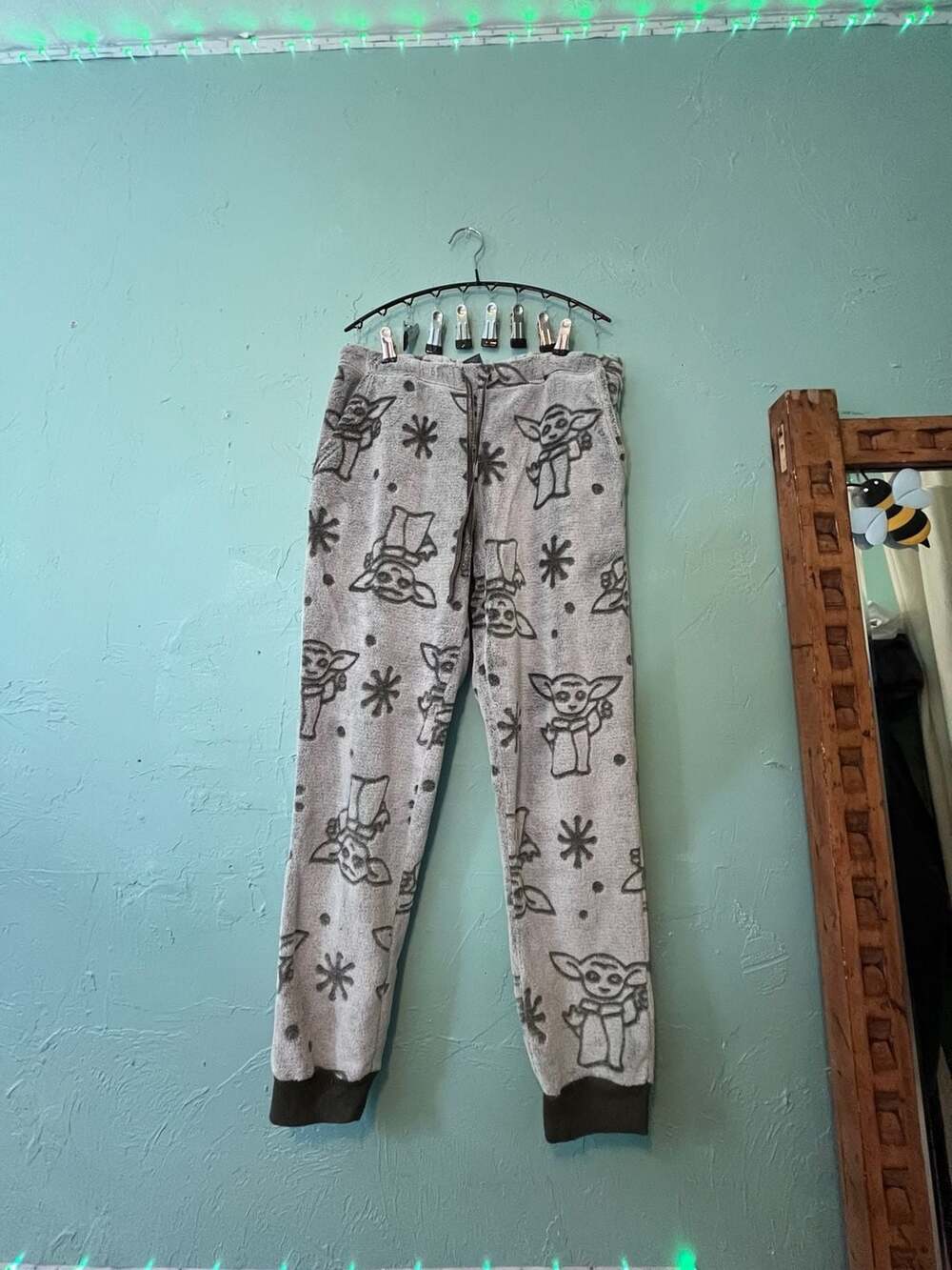 Grogu Baby Yoda Fleece Lounge Pants Medium Gray Green